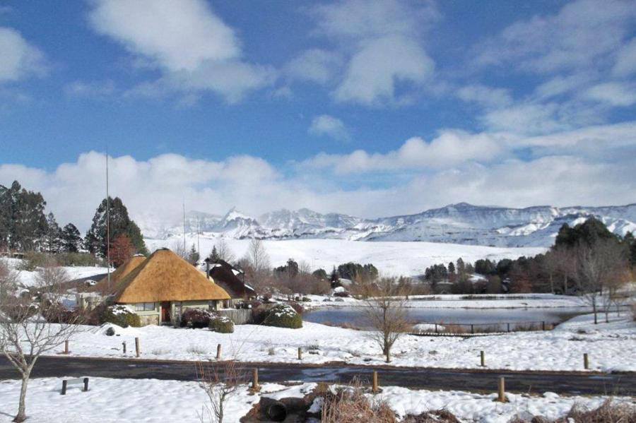 Castleburn Legacy Resort دراكنزبرغ غاردن المظهر الخارجي الصورة